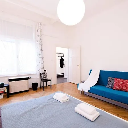 Apartment Ultra Central - Ac - Comfy Budapest